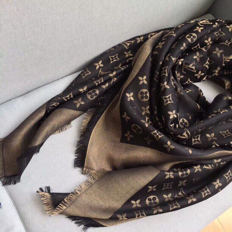 Louis Vuitton Scarf